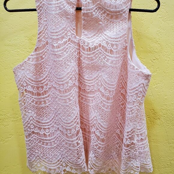 Haute monde blouse size small light pink lace tank sleeveless romantic rosette - Picture 7 of 10